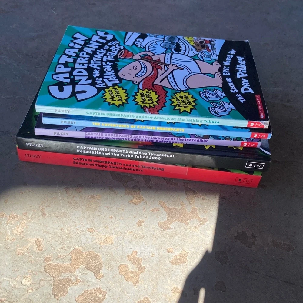 Capitan underpants books!